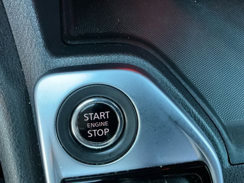 Used 2021 Nissan Sentra SV image 30