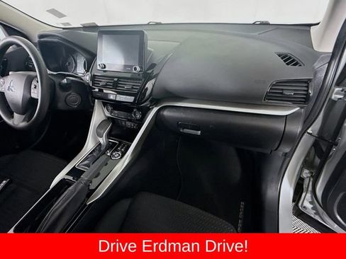 Used 2024 Mitsubishi Eclipse Cross LE AWD/4WD image 25