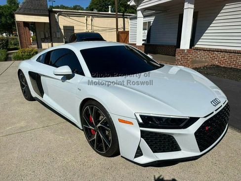 Used 2023 Audi R8 V10 performance RWD image 11
