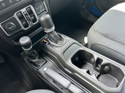 New 2025 Jeep Wrangler Sport S image 27