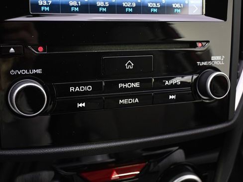 Used 2021 Subaru Forester Premium image 31