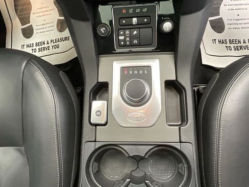 Used 2016 Land Rover LR4 HSE image 11