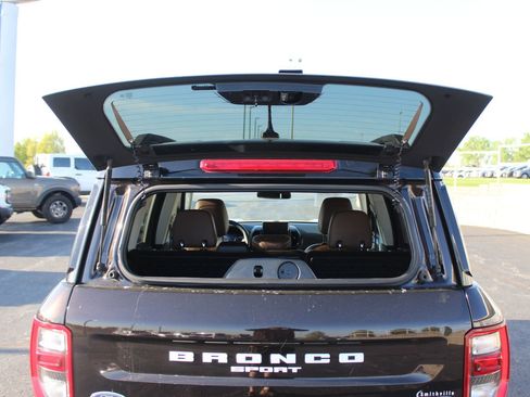 Used 2021 Ford Bronco Sport Outer Banks AWD/4WD image 17