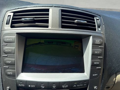 Used 2007 Lexus IS 350 RWD image 33