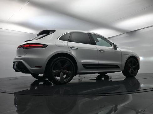 Used 2025 Porsche Macan S image 51