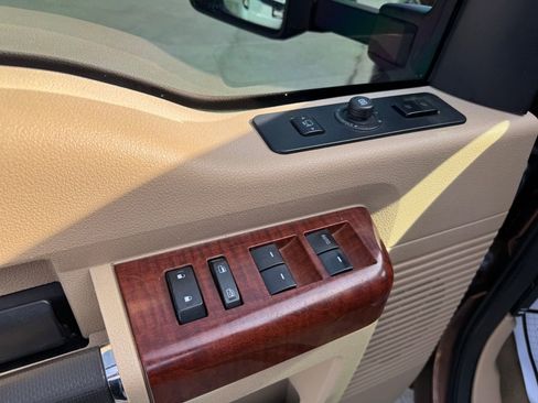 Used 2011 Ford F350 King Ranch w/ King Ranch w/Chrome Pkg image 22