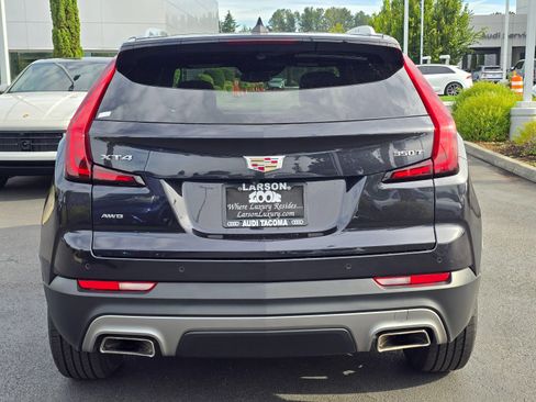 Used 2023 Cadillac XT4 Premium Luxury AWD/4WD image 4