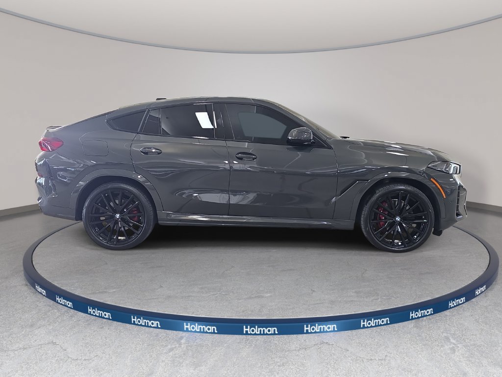 Used 2026 BMW X6 xDrive40i AWD/4WD image 6