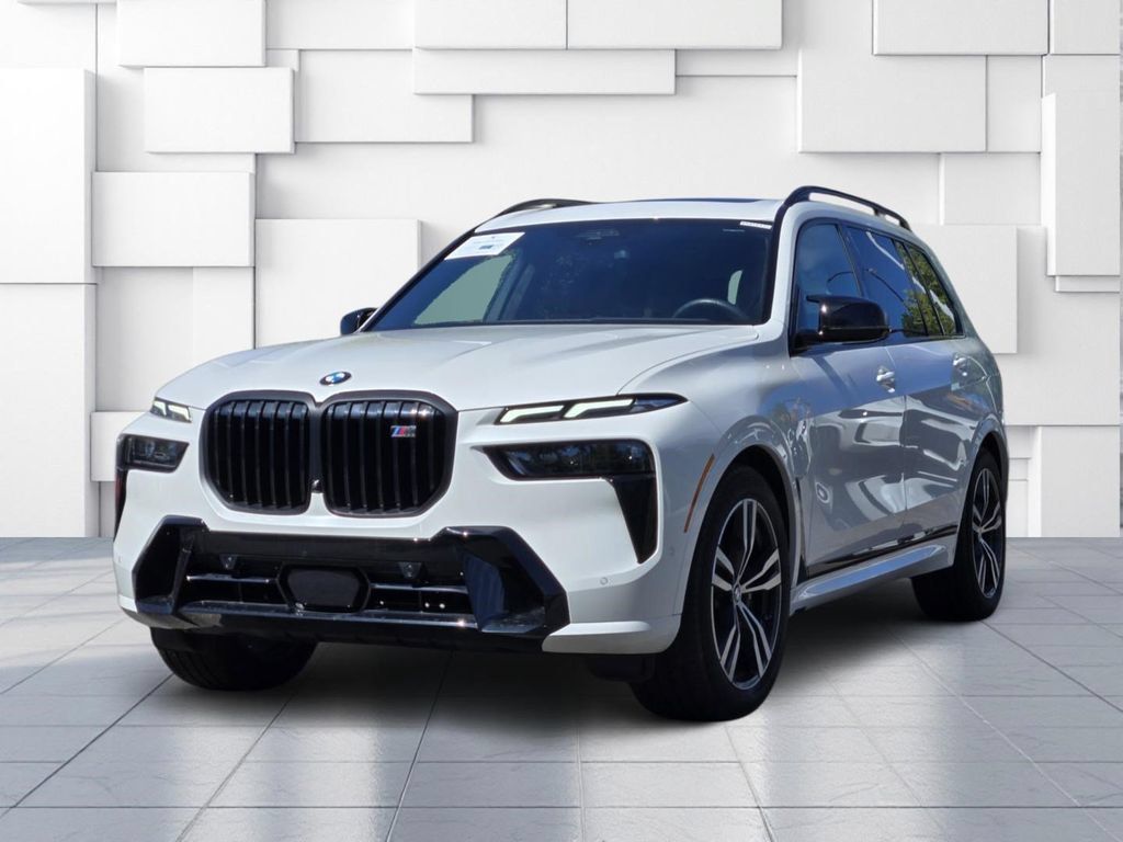 Certified 2025 BMW X7 M60i AWD/4WD image 3