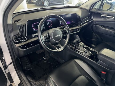Used 2023 Kia Sportage EX FWD image 19