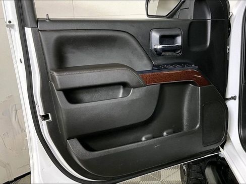 Used 2018 GMC Sierra 1500 SLE image 22