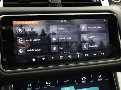 Used 2018 Land Rover Range Rover Sport SVR image 55