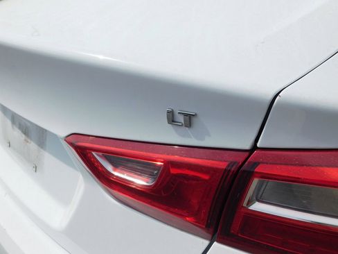 Used 2024 Chevrolet Malibu LT image 9