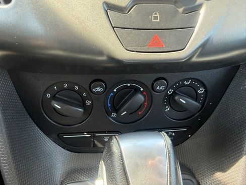 Used 2018 Ford Transit Connect XL FWD image 23