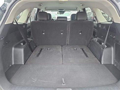 Certified 2023 Kia Sorento S image 29