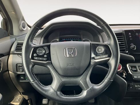 Used 2022 Honda Pilot Touring image 12