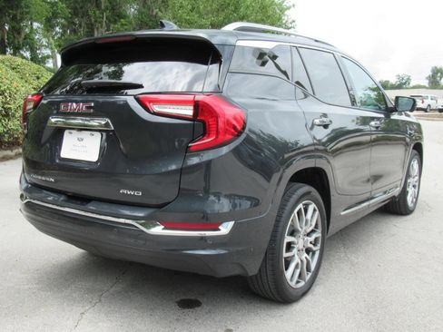 Used 2022 GMC Terrain Denali AWD/4WD image 6