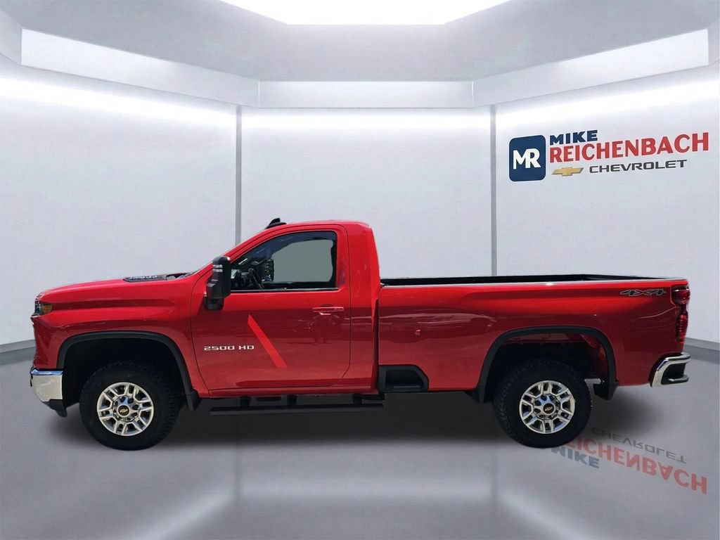 Used 2025 Chevrolet Silverado 2500 LT w/ Convenience Package AWD/4WD image 7