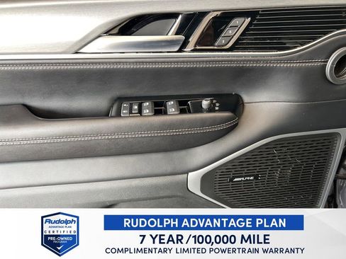 Used 2023 Jeep Wagoneer Series II image 6