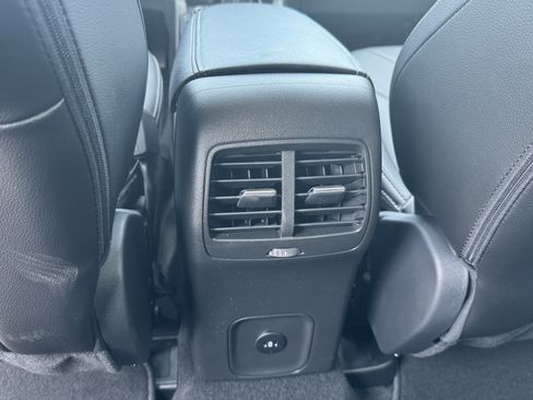 Used 2025 Ford Escape SE w/ PHEV Premium Package FWD image 30