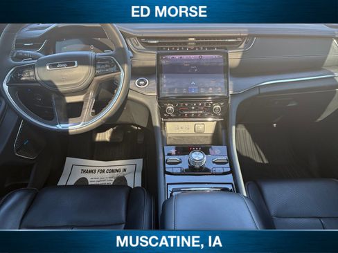 Used 2023 Jeep Grand Cherokee Overland w/ Luxury Tech Group IV image 10