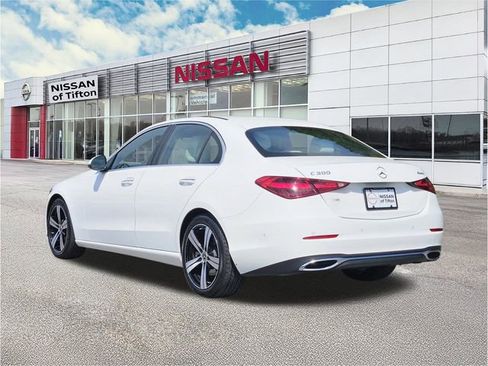 Used 2025 Mercedes-Benz C 300 4MATIC Sedan image 6