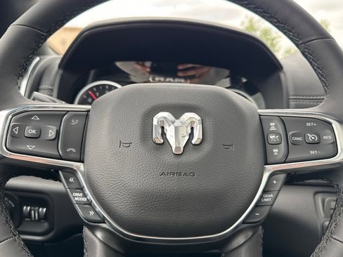 New 2026 RAM 1500 Laramie AWD/4WD image 22