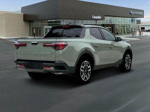Certified 2025 Hyundai Santa Cruz Limited AWD/4WD image 7