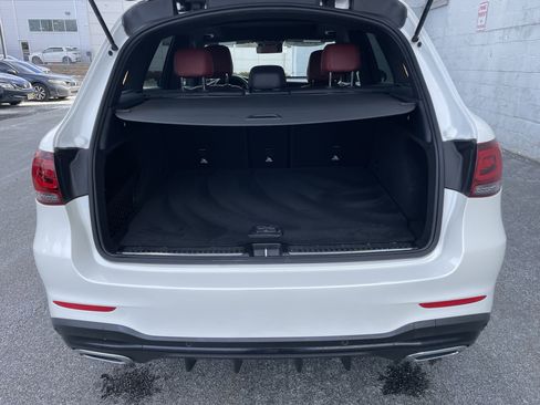 Used 2022 Mercedes-Benz GLC 300 4MATIC image 36
