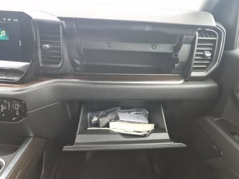 Used 2022 Chevrolet Silverado 1500 RST image 26