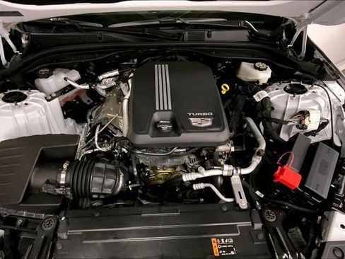 Used 2025 Cadillac CT5 Premium Luxury RWD image 9