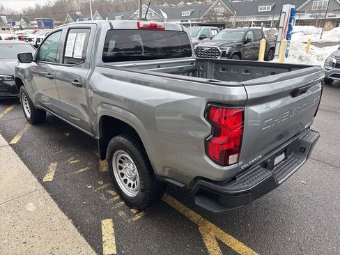 Used 2023 Chevrolet Colorado W/T image 6