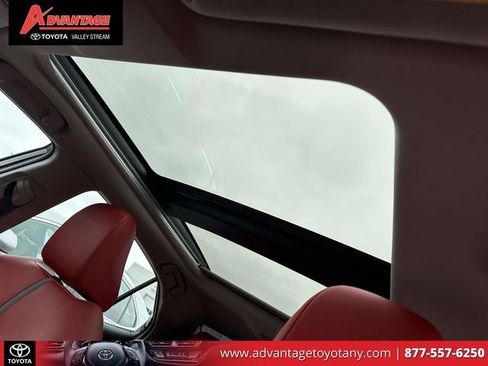 Used 2024 Toyota Camry XSE w/ Navigation Package image 25