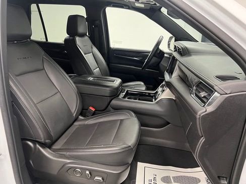 Used 2023 GMC Yukon Denali AWD/4WD image 60