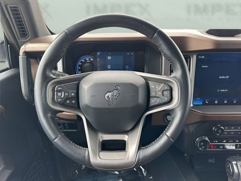Used 2023 Ford Bronco Outer Banks image 12