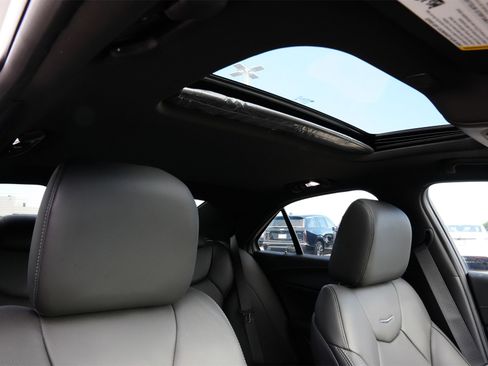 New 2025 Cadillac CT4 Premium Luxury image 32