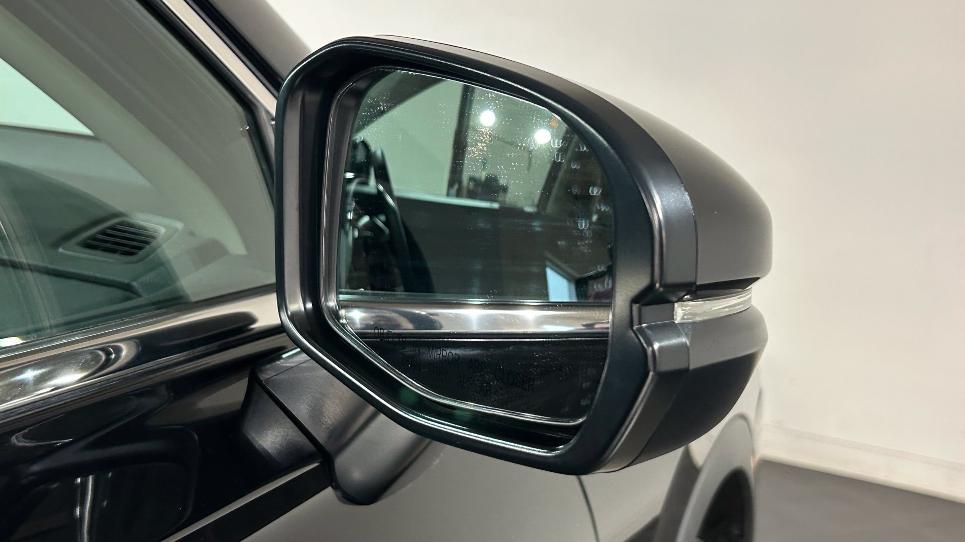 Used 2023 Honda CR-V LX image 13