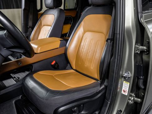 Used 2023 Land Rover Defender 110 X image 29