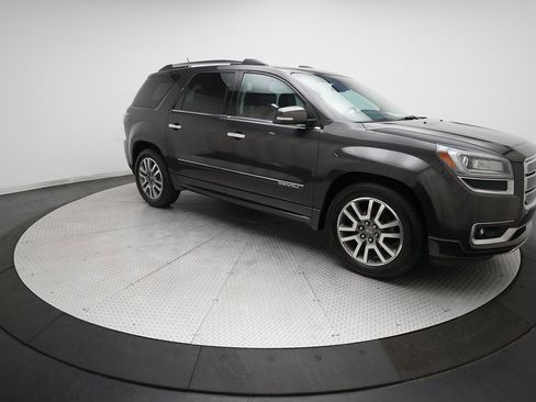 Used 2014 GMC Acadia Denali image 13