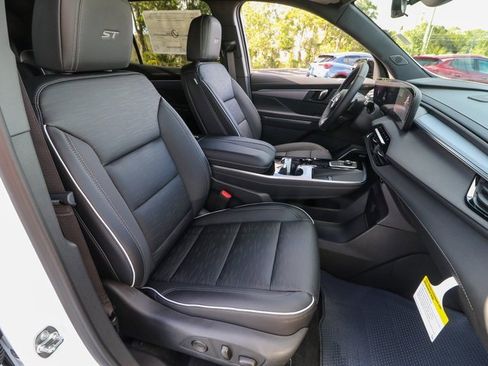 New 2026 Buick Enclave Sport Touring image 23