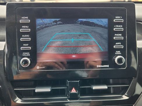Used 2024 Toyota Camry LE FWD image 17