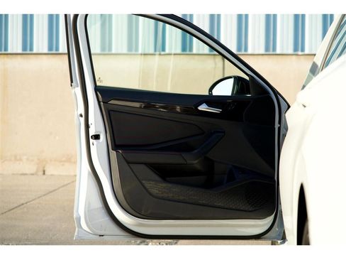 Used 2022 Volkswagen Jetta GLI Autobahn w/ GLI Black Package image 27