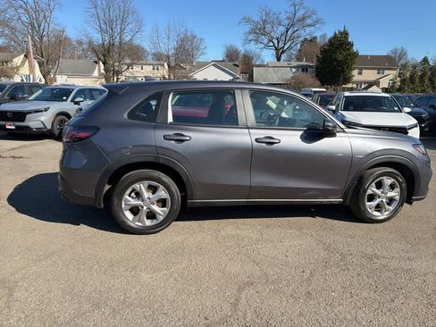 Certified 2024 Honda HR-V LX image 17
