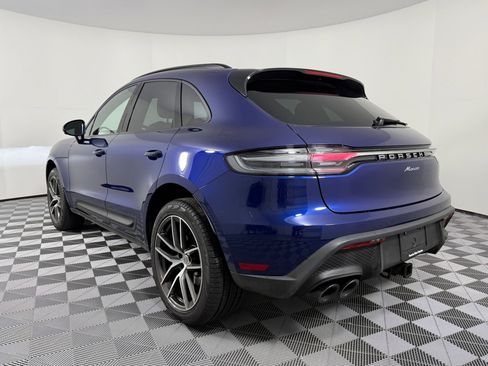 New 2025 Porsche Macan image 3