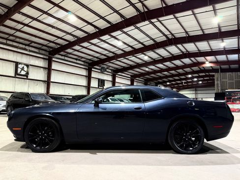 Used 2016 Dodge Challenger SXT w/ Blacktop Package RWD image 8
