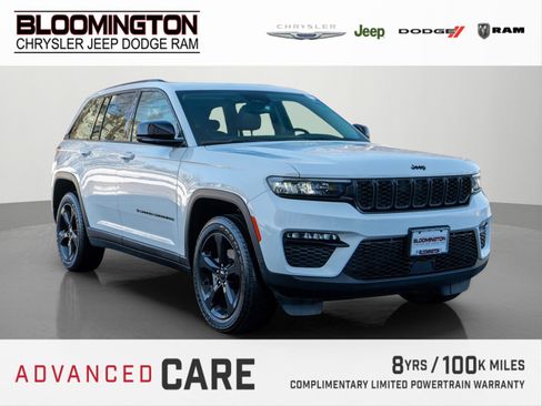 Used 2023 Jeep Grand Cherokee Limited w/ Black Appearance Package image 1