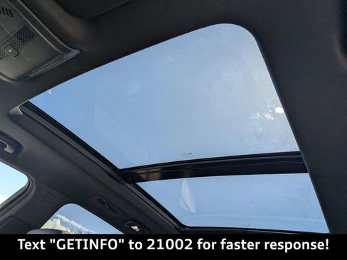 Used 2022 Cadillac XT6 Premium Luxury w/ Technology Package AWD/4WD image 26