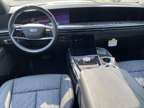 New 2025 Cadillac Escalade IQ Sport 1 w/ Smart Trailering package image 10