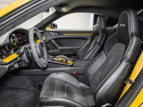 Used 2022 Porsche 911 GT3 image 2