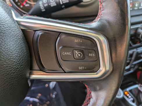 Used 2018 Jeep Wrangler Unlimited Rubicon AWD/4WD image 18